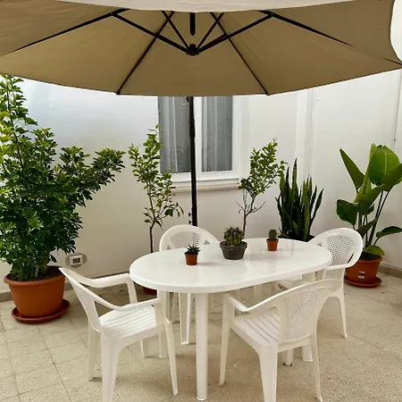 Josky Apartment *